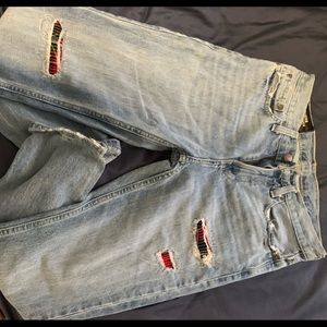 Cute hollister boyfriend jeans
